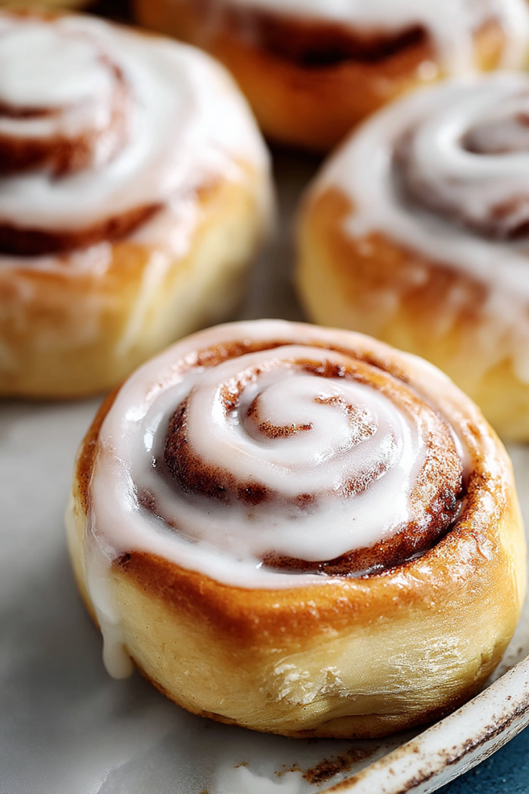 Easy Copycat Cinnabon Cinnamon Rolls